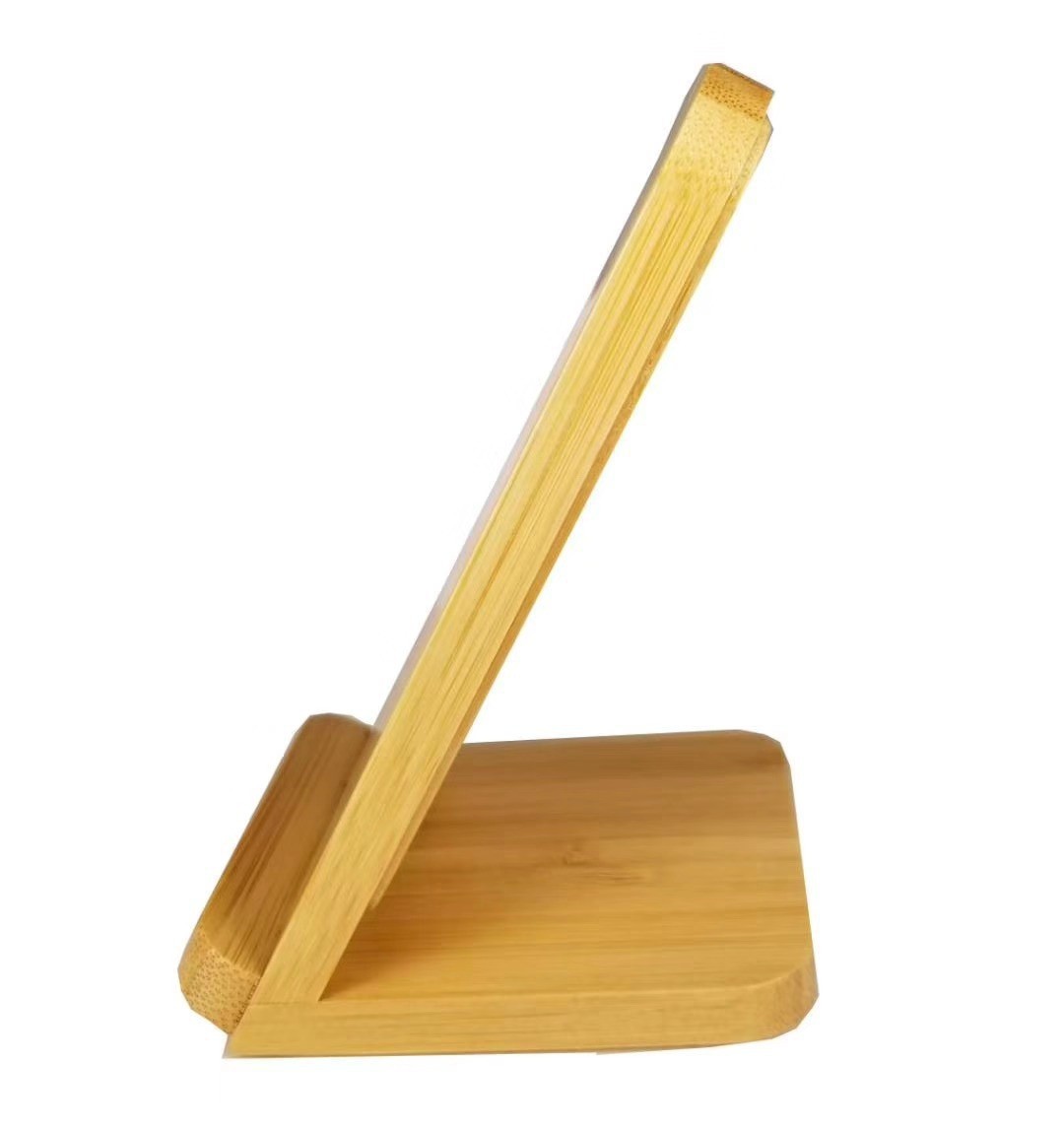 LuxCharger Bamboo Wireless Power Hub